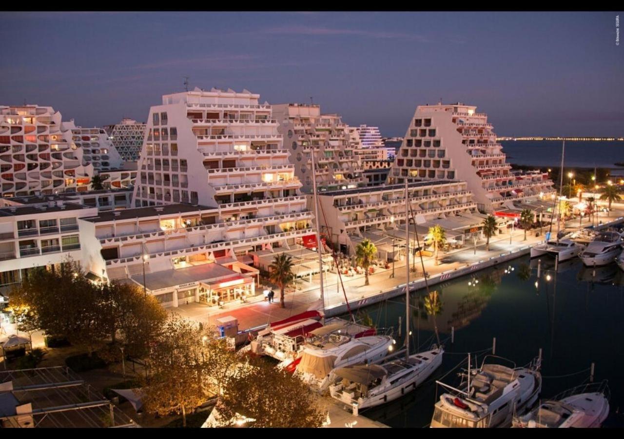 Classe 3 Etoiles - Magnifique Vue Sur Le Port - Wifi Et Clim ラ・グランド・モット エクステリア 写真