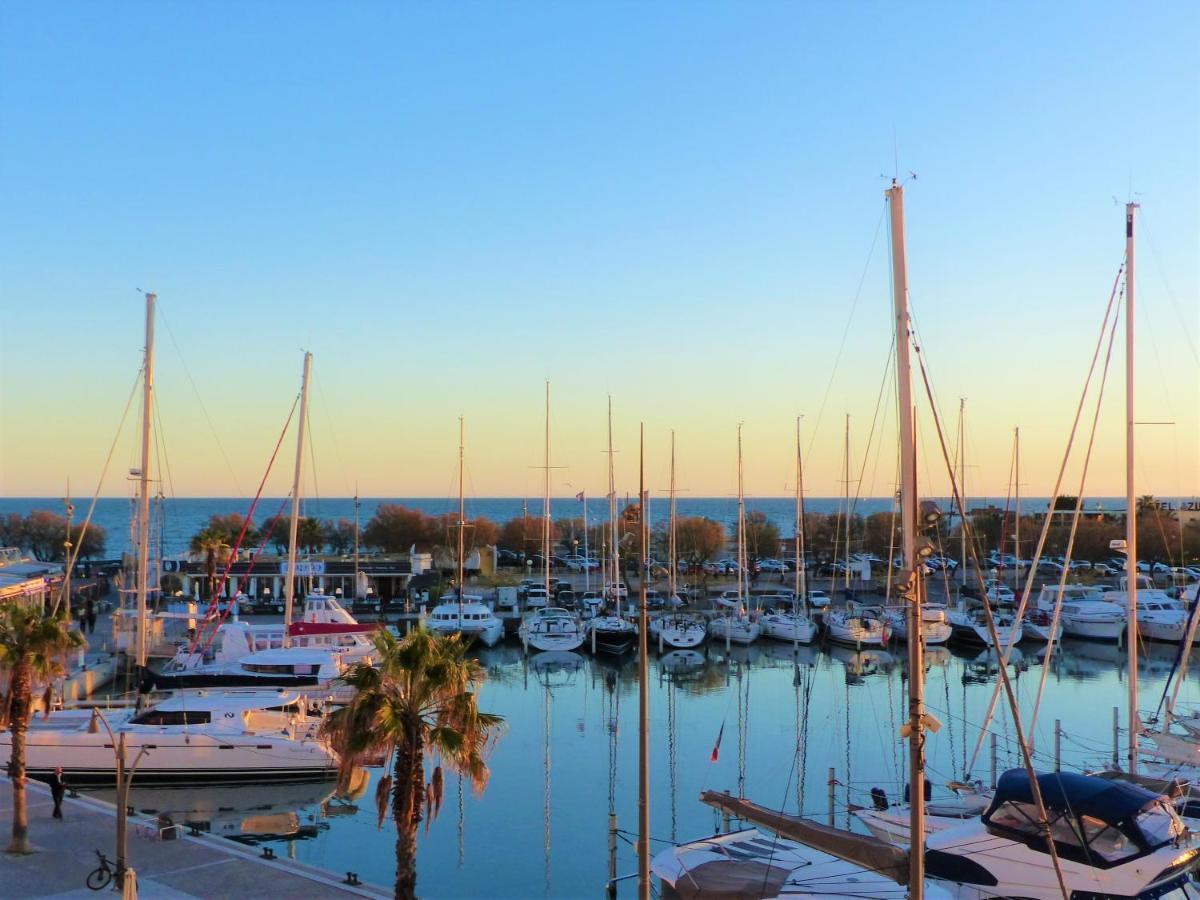 Classe 3 Etoiles - Magnifique Vue Sur Le Port - Wifi Et Clim ラ・グランド・モット エクステリア 写真